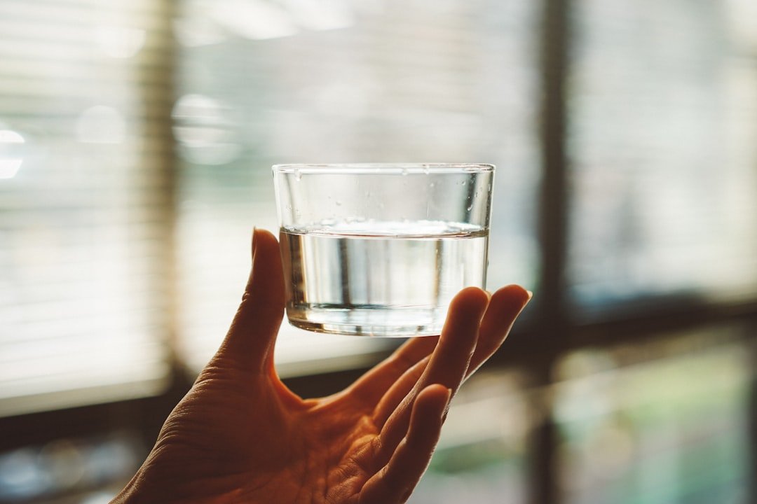 Water Intake Habits for Women: 5 Simple Ways to Stay Hydrated Without Thinking About It