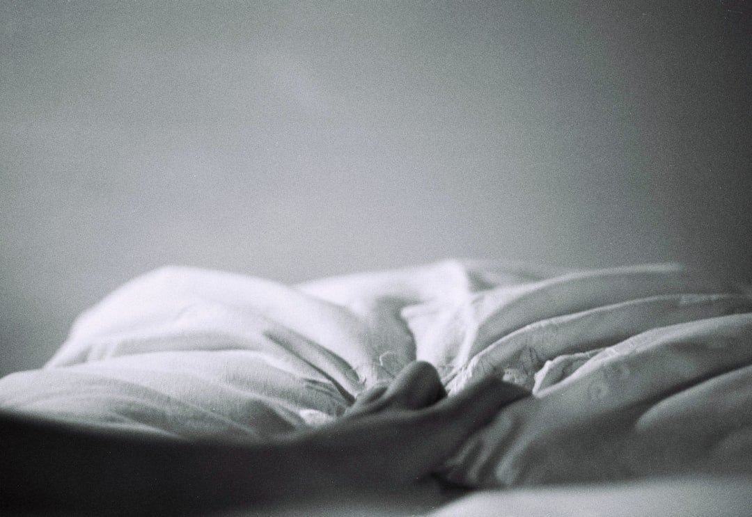 4-7-8 breathing technique before bed: how to do it