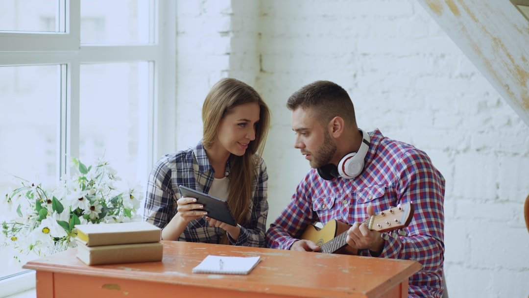 couple having difficult conversation