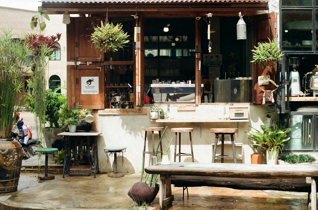 quiet coffee shop